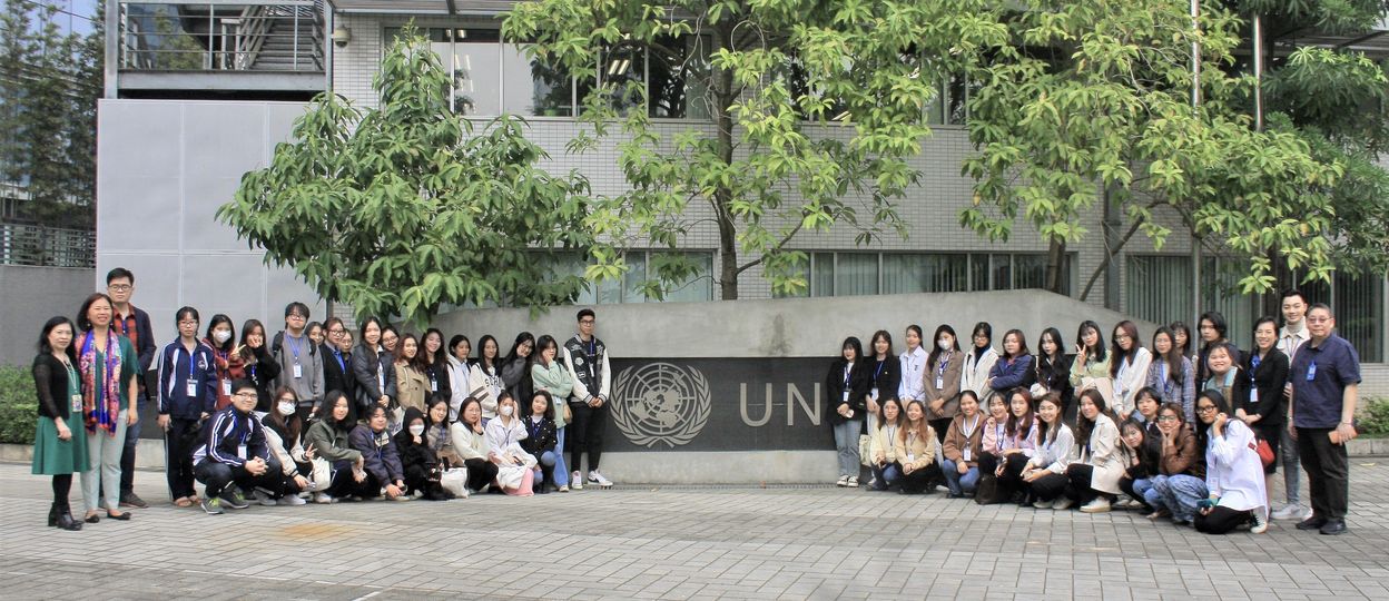 FIS students visited the UN headquarters in Vietnam