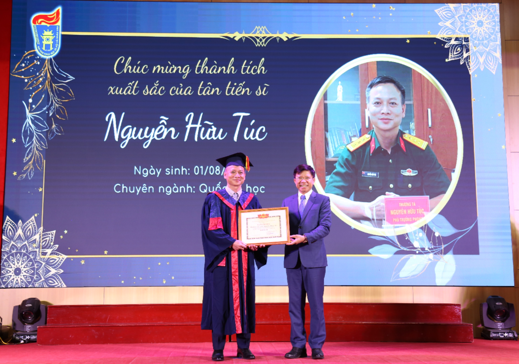 Dr. Nguyen Huu Tuc and USSH's rector