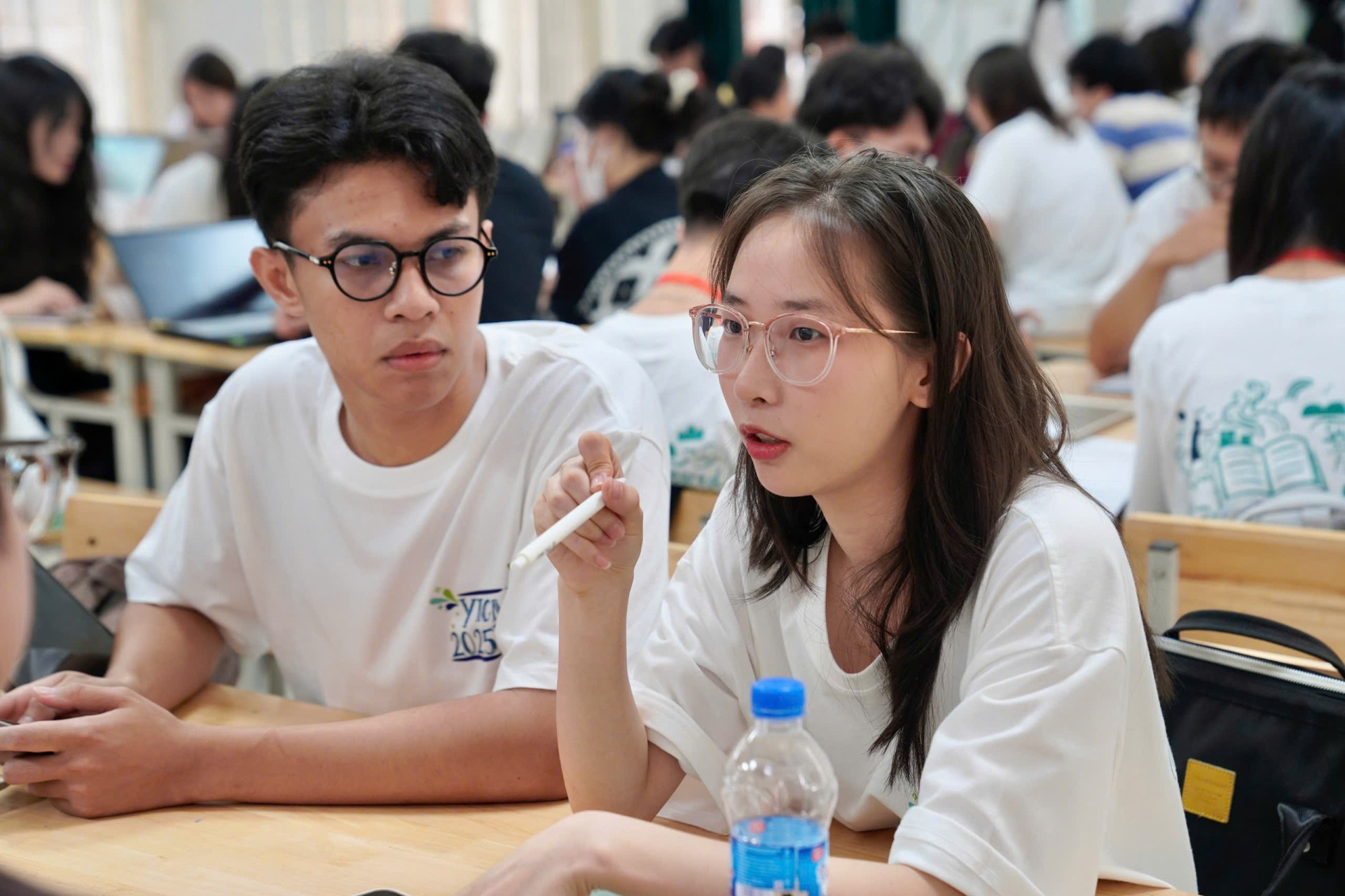 Thảo luận