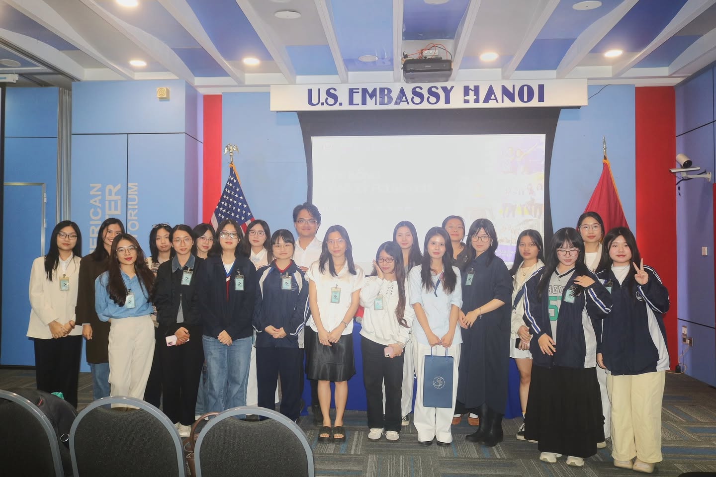 Trải nghiệm Trung tâm Hoa Kì